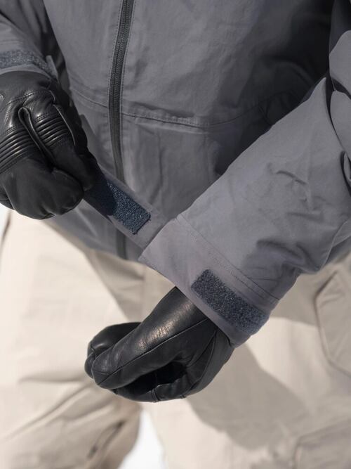 Bunda ARMADA Reedy 2L Insulated Anthracite